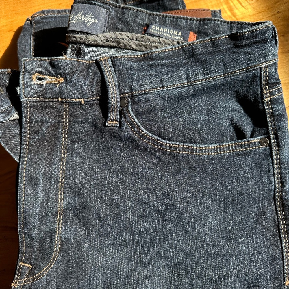 Heritage Black Slim Jeans Classic Style